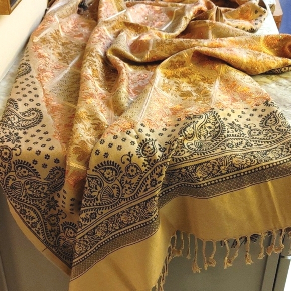 Roop Sari Palace Accessories - Roop Sari Palace Kashmiri Shawl Tan